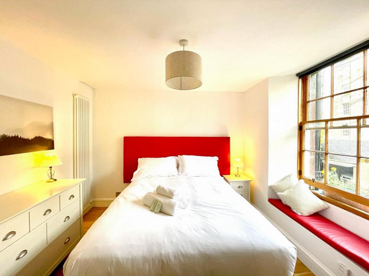 Prime New Town. Newly Reno'd Cosy Nest Эдинбург